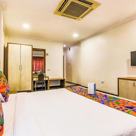Fabhotel Royal Star Madras Buitenkant foto